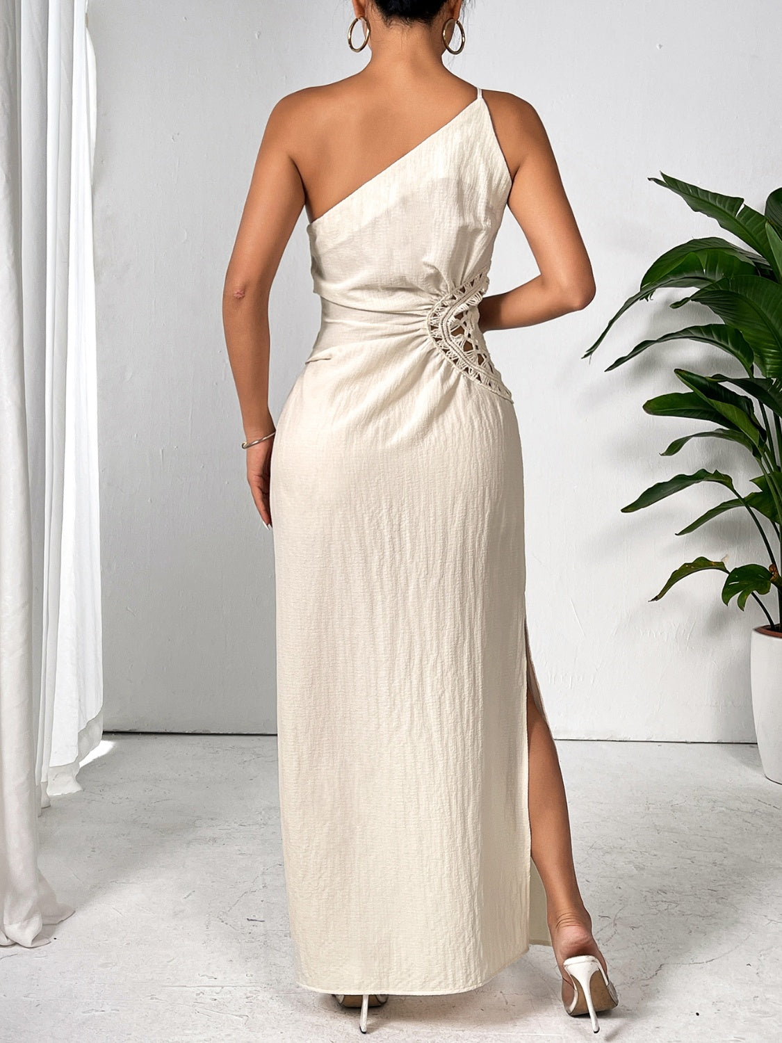 Newly Engaged Honey Slit One Shoulder Sleeveless Maxi Dress