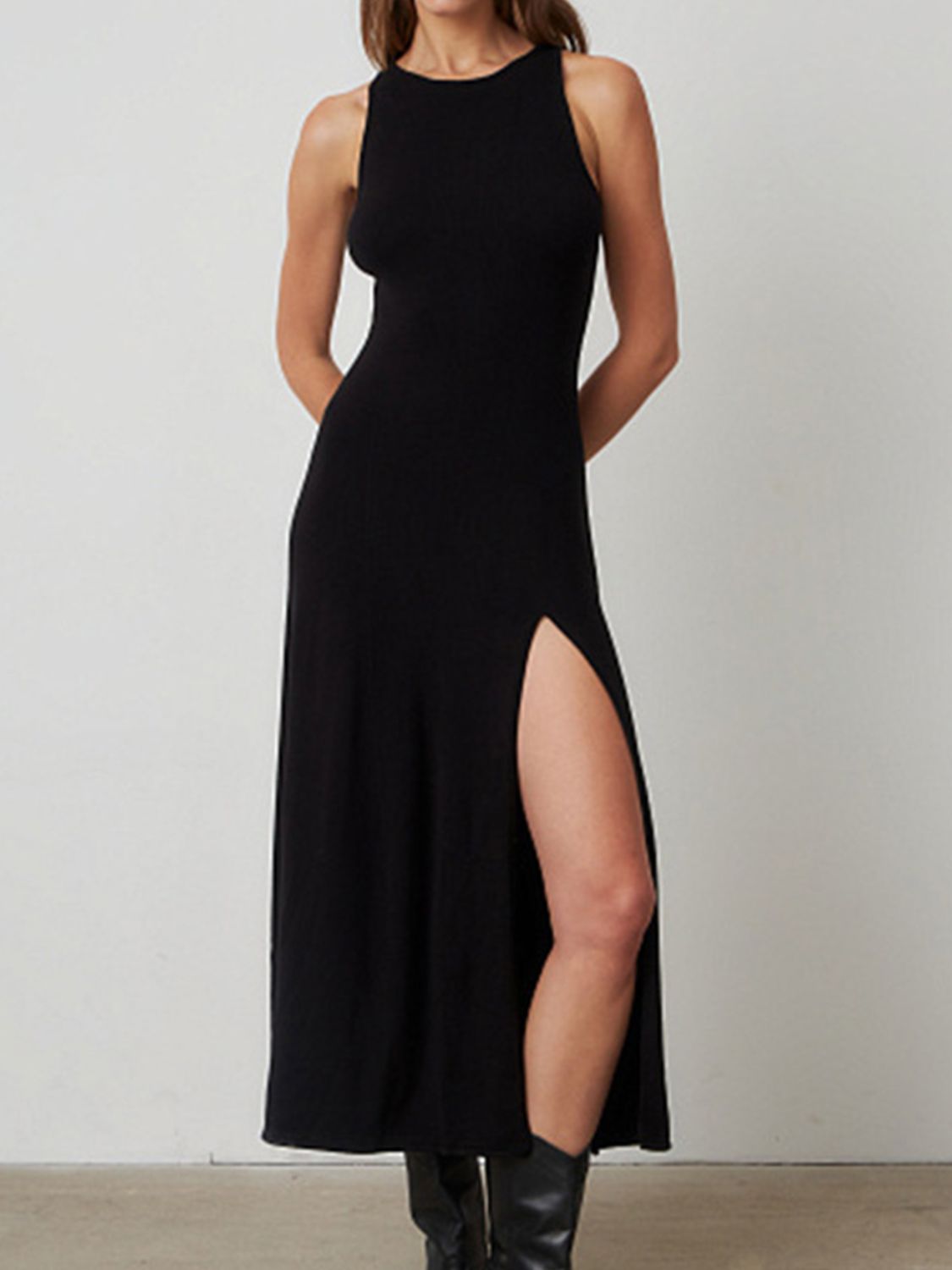 Newly Engaged Side Slit Round Neck Sleeveless Dress